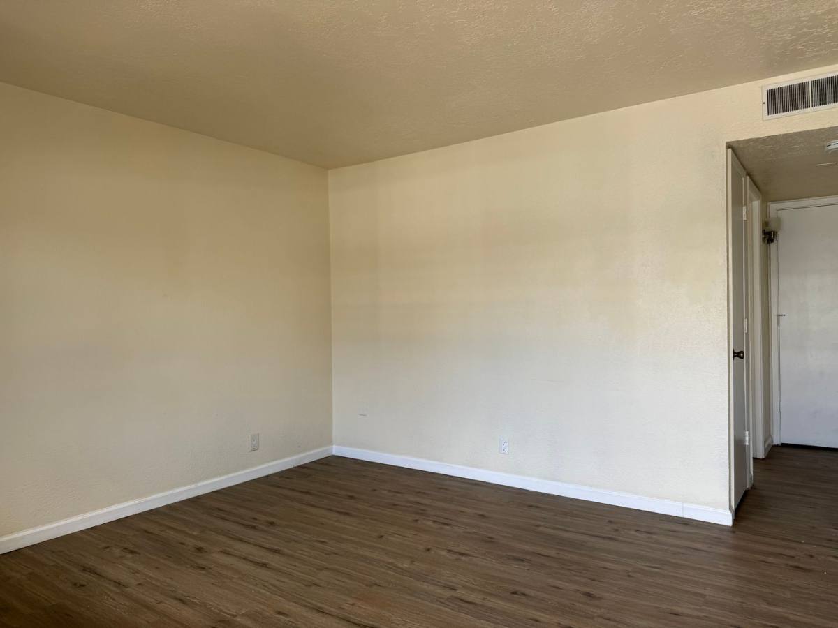 Apartment for rent at 301 & 305 Grove St NE, Albuquerque, NM 87108