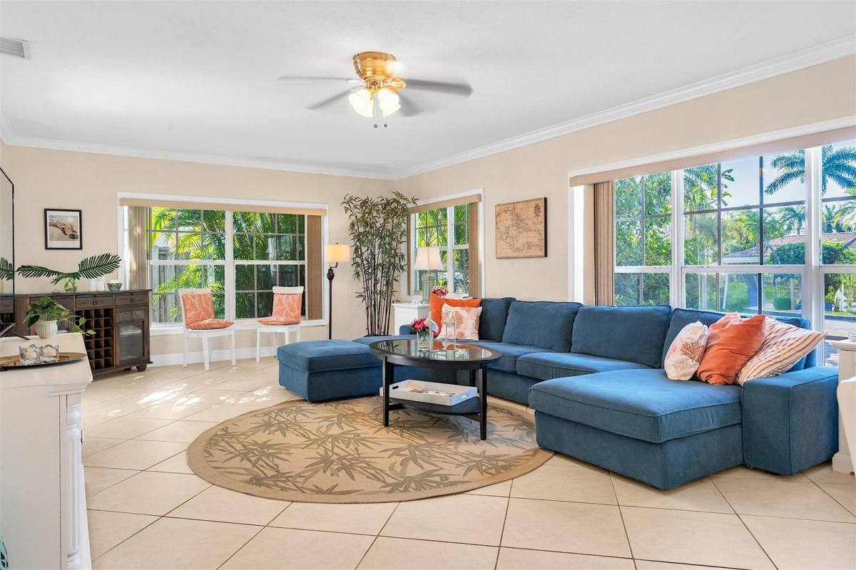 House for rent at 3221 Seaward Dr, Pompano Beach, FL 33062