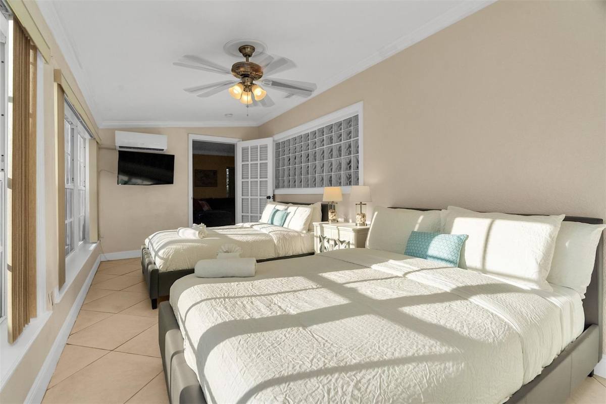 House for rent at 3221 Seaward Dr, Pompano Beach, FL 33062