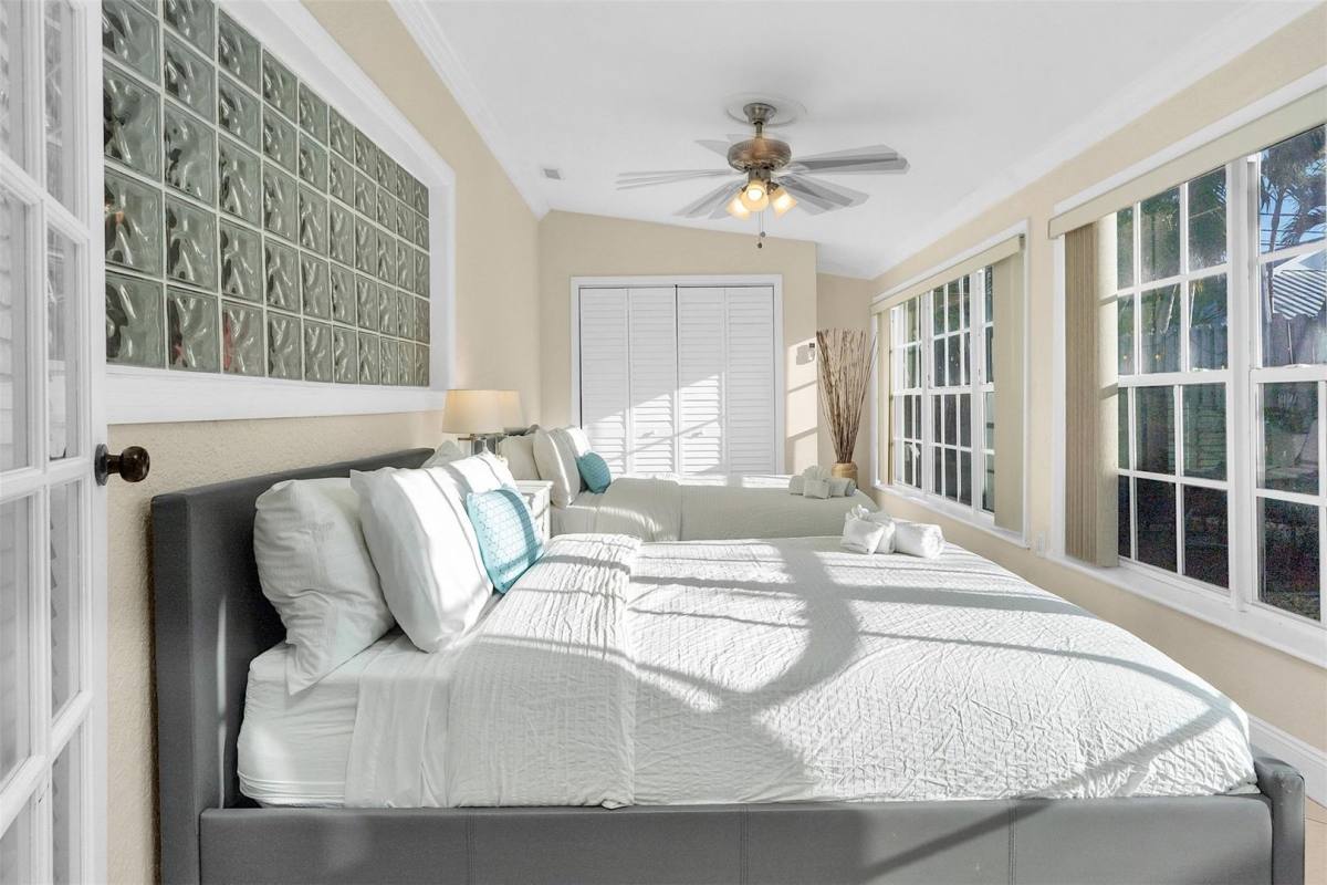 House for rent at 3221 Seaward Dr, Pompano Beach, FL 33062