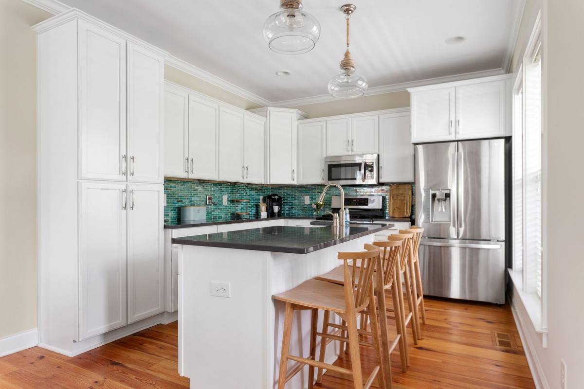 House for rent at 1 Piedmont Ave, Charleston, SC 29403