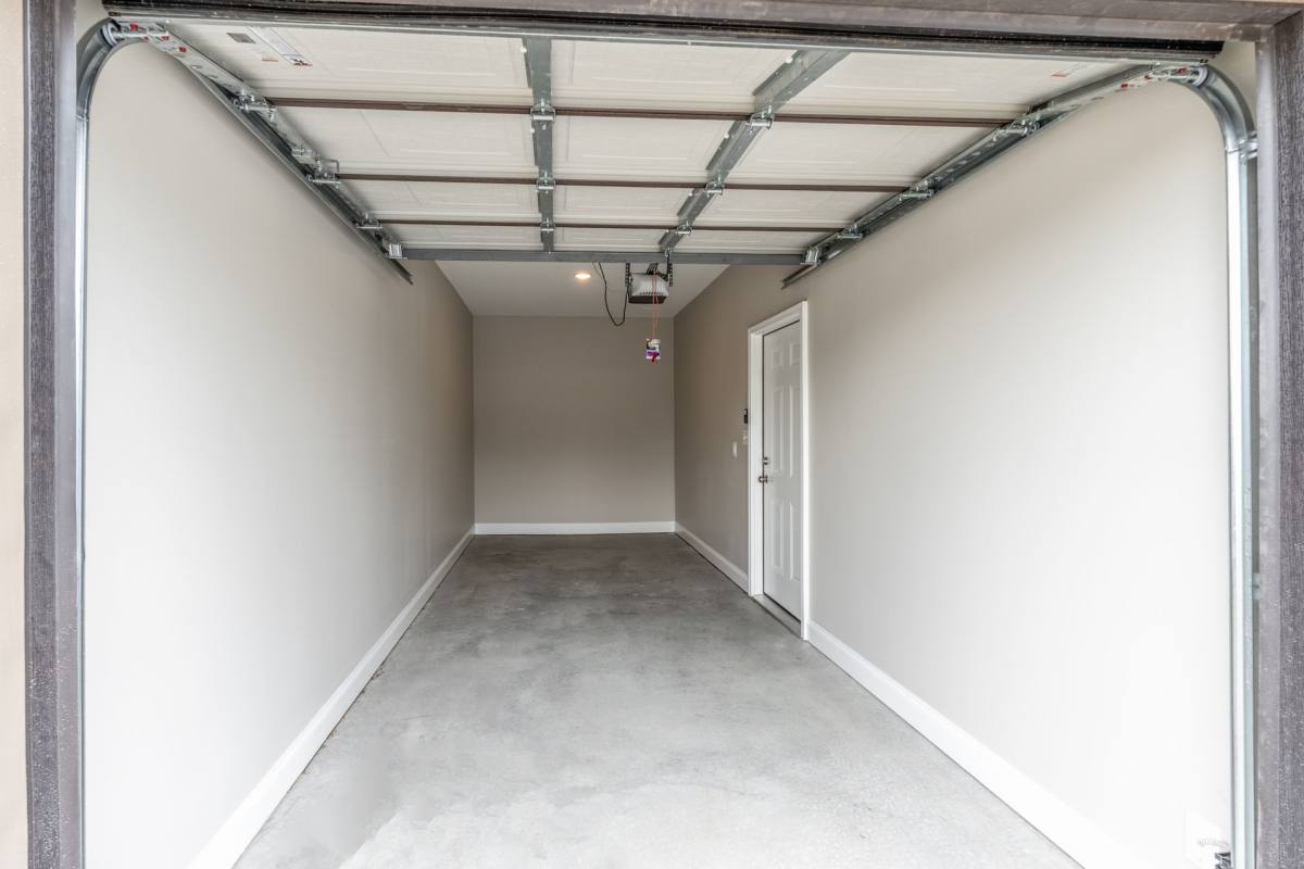 Apartment for rent at 215 217 N Elm St, Jacksonville, AR 72076