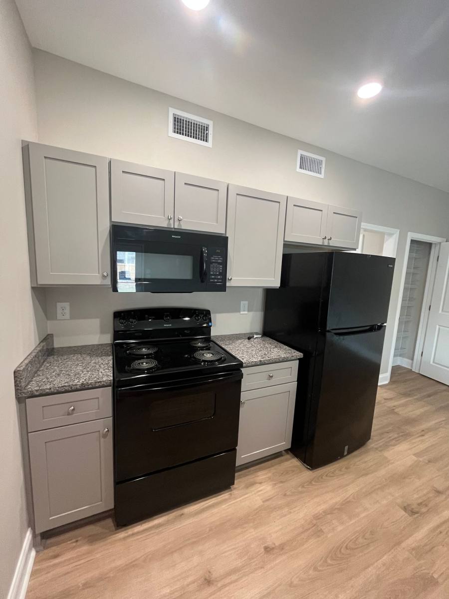 Apartment for rent at 215 217 N Elm St, Jacksonville, AR 72076