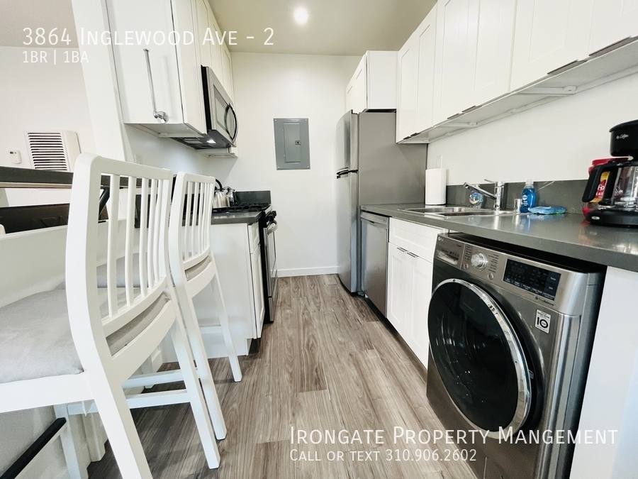 Apartment for rent at 3864 Inglewood Ave #2, Los Angeles, CA 90066