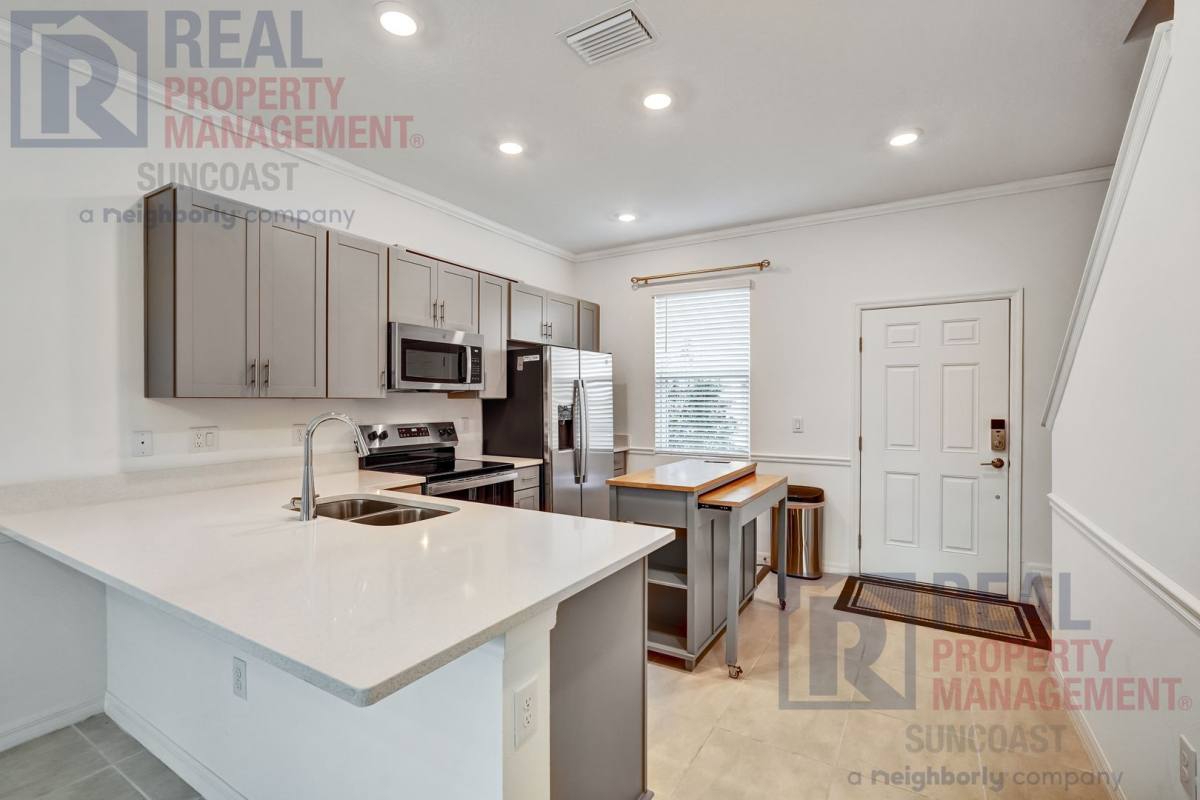 Townhouse for rent at 8937 Daybreak St, Sarasota, FL 34241