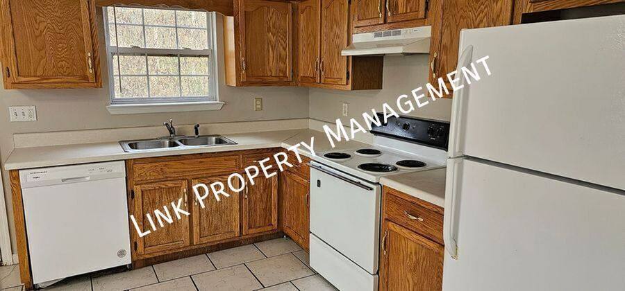 Apartment for rent at 1106 Carline Rd #B, Rossville, GA 30741