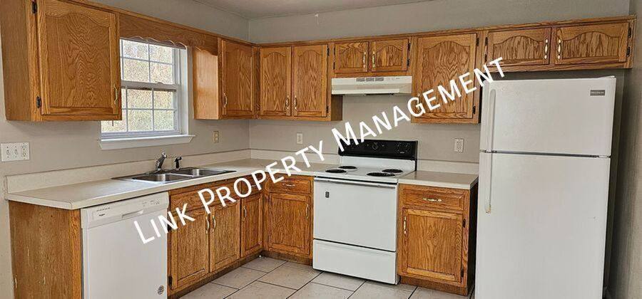 Apartment for rent at 1106 Carline Rd #B, Rossville, GA 30741