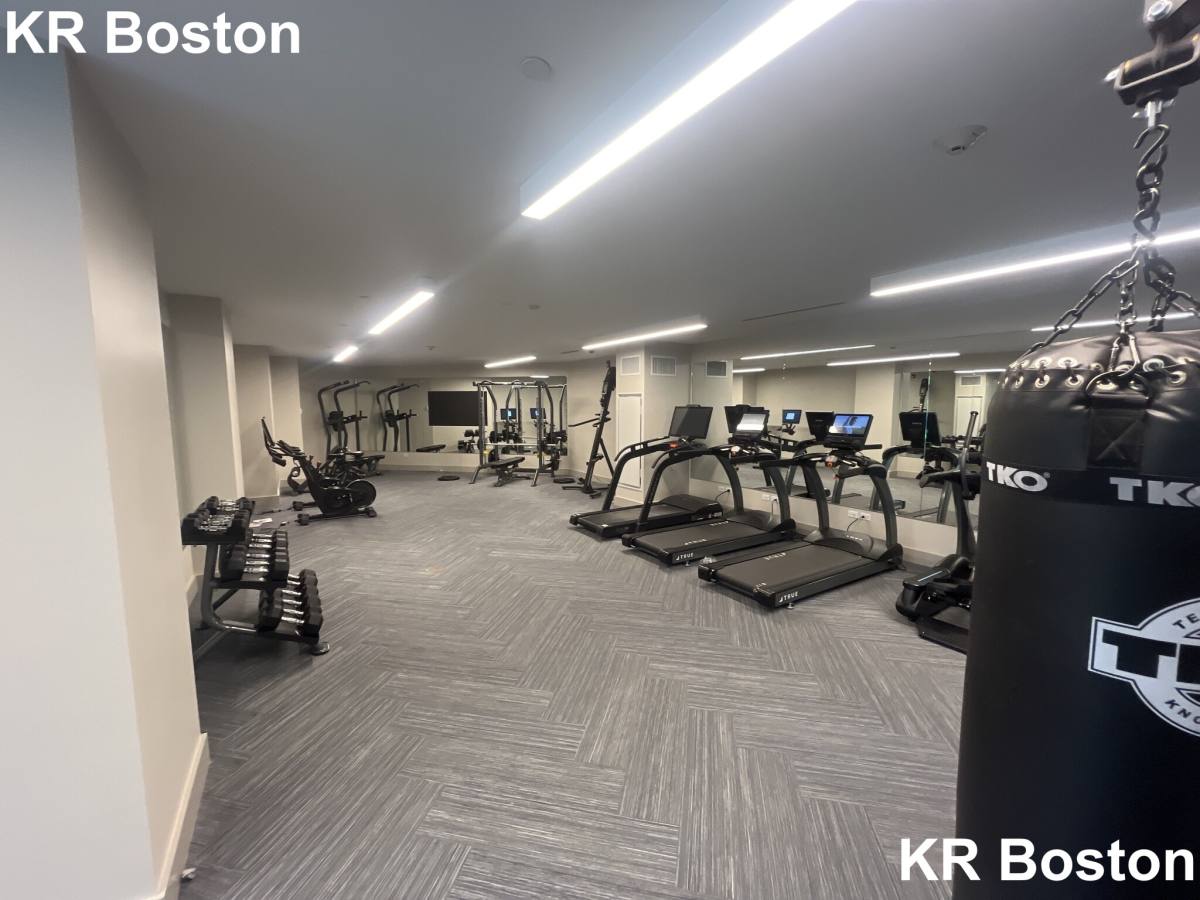 Apartment for rent at 101 Asheville Rd, Chestnut Hill, MA 02467