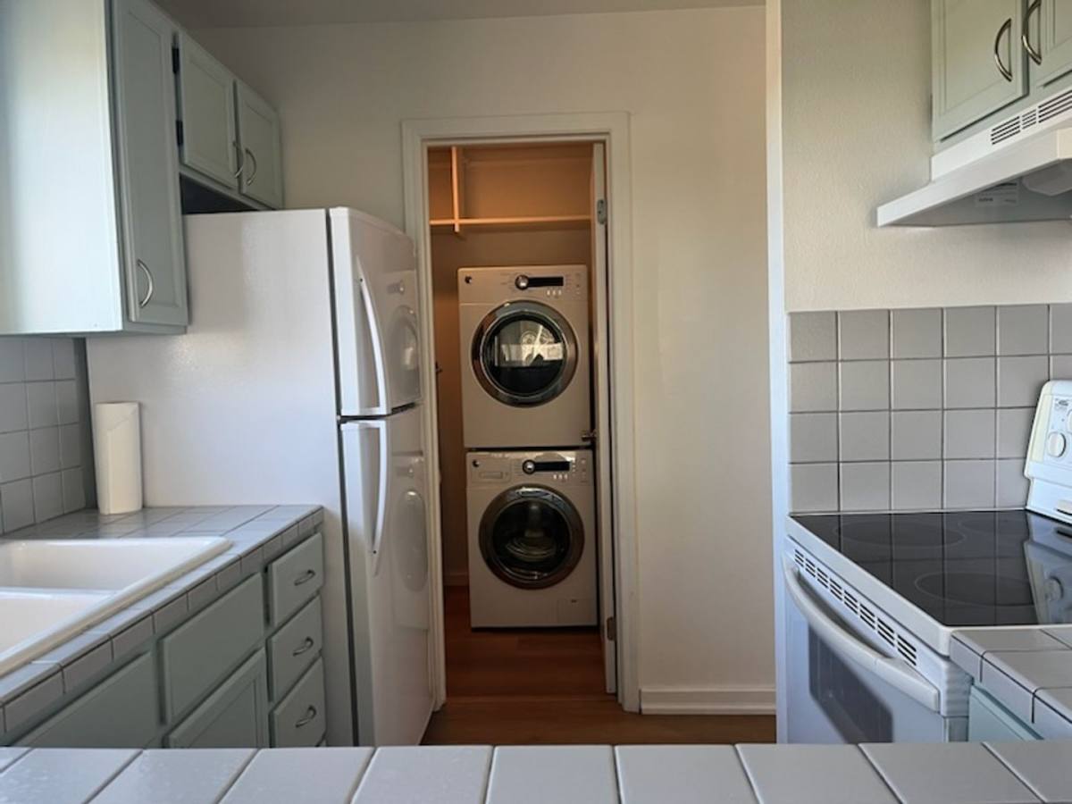 Condo for rent at 230 B St, Friday Harbor, WA 98250