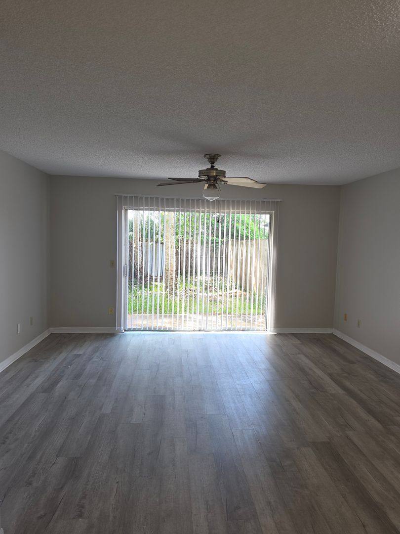Townhouse for rent at 3433 Joe Murell Dr, Titusville, FL 32780