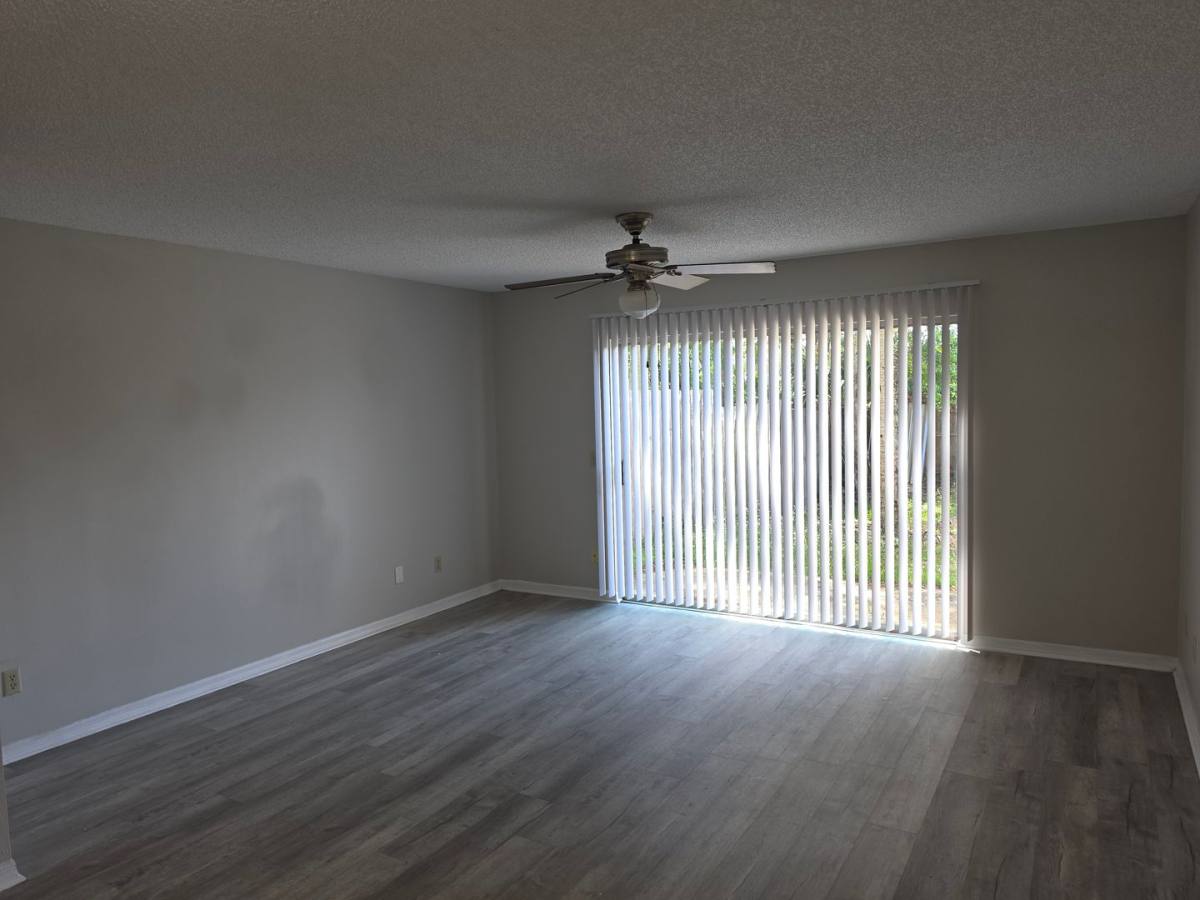Townhouse for rent at 3433 Joe Murell Dr, Titusville, FL 32780