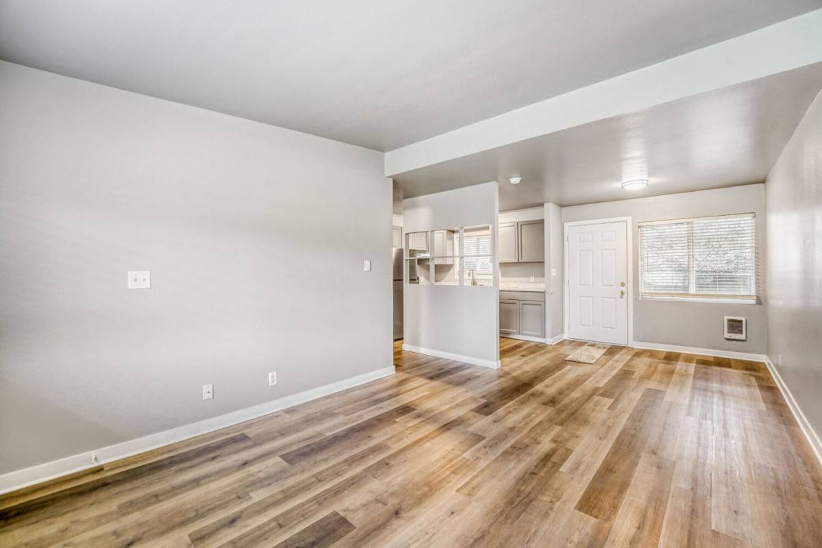 Apartment for rent at 9045 Canyon Dr, Kent, WA 98030