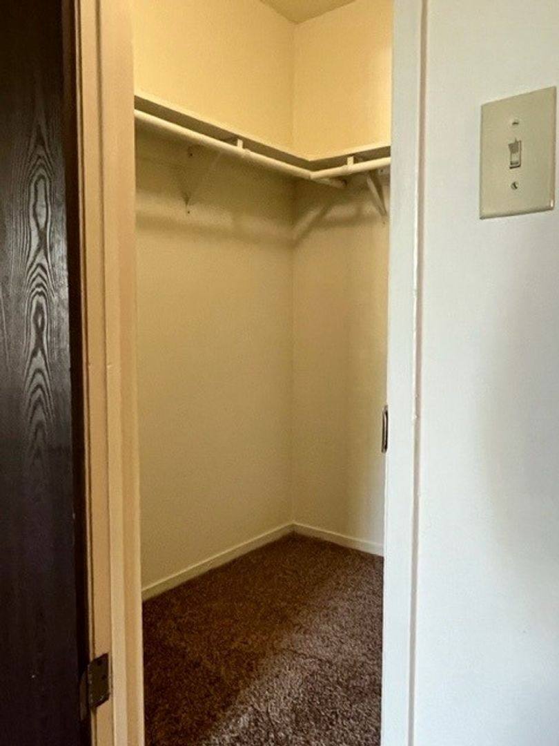 Apartment for rent at 5739 N Cedar Ave, Fresno, CA 93710