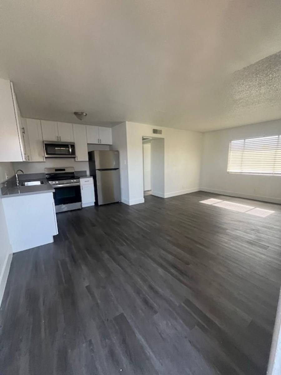 Apartment for rent at 725 Lilly Lane, Las Vegas, NV 89101