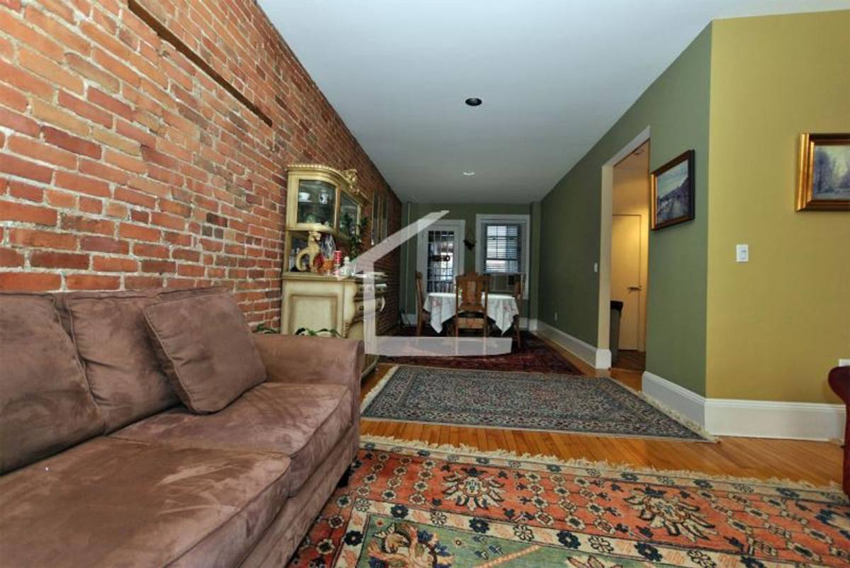 Apartment for rent at 1161 Commonwealth Ave #5, Allston, MA 02134