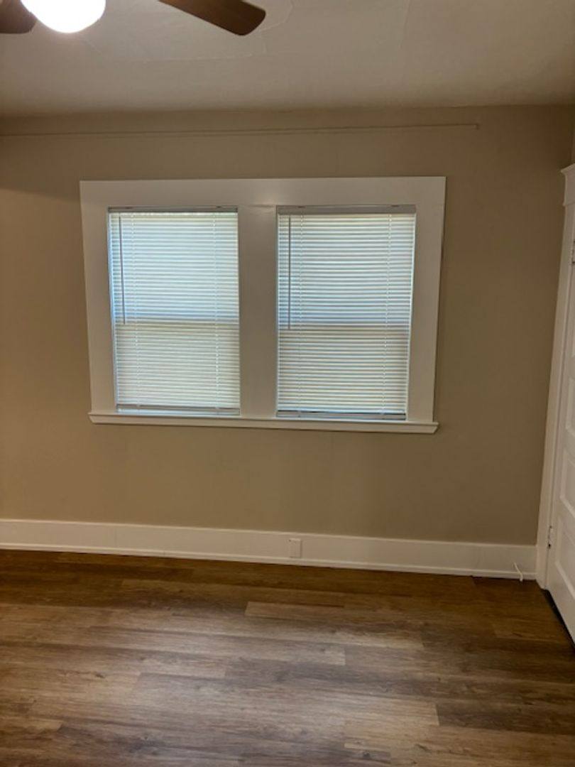 Apartment for rent at 404 W Walnut St, Lodi, CA 95240