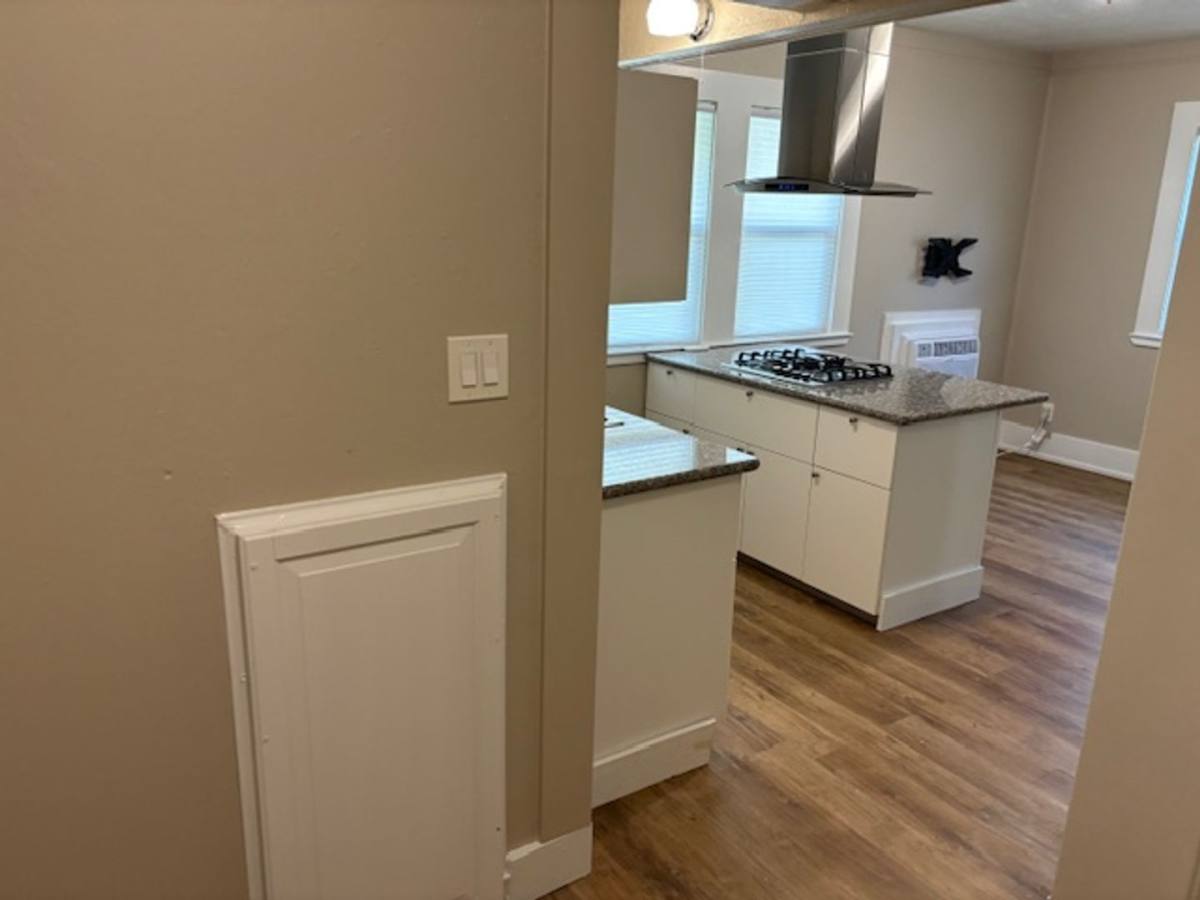 Apartment for rent at 404 W Walnut St, Lodi, CA 95240