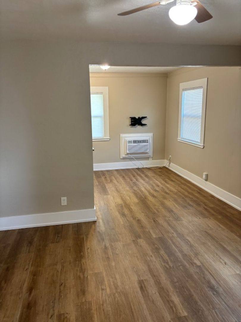 Apartment for rent at 404 W Walnut St, Lodi, CA 95240