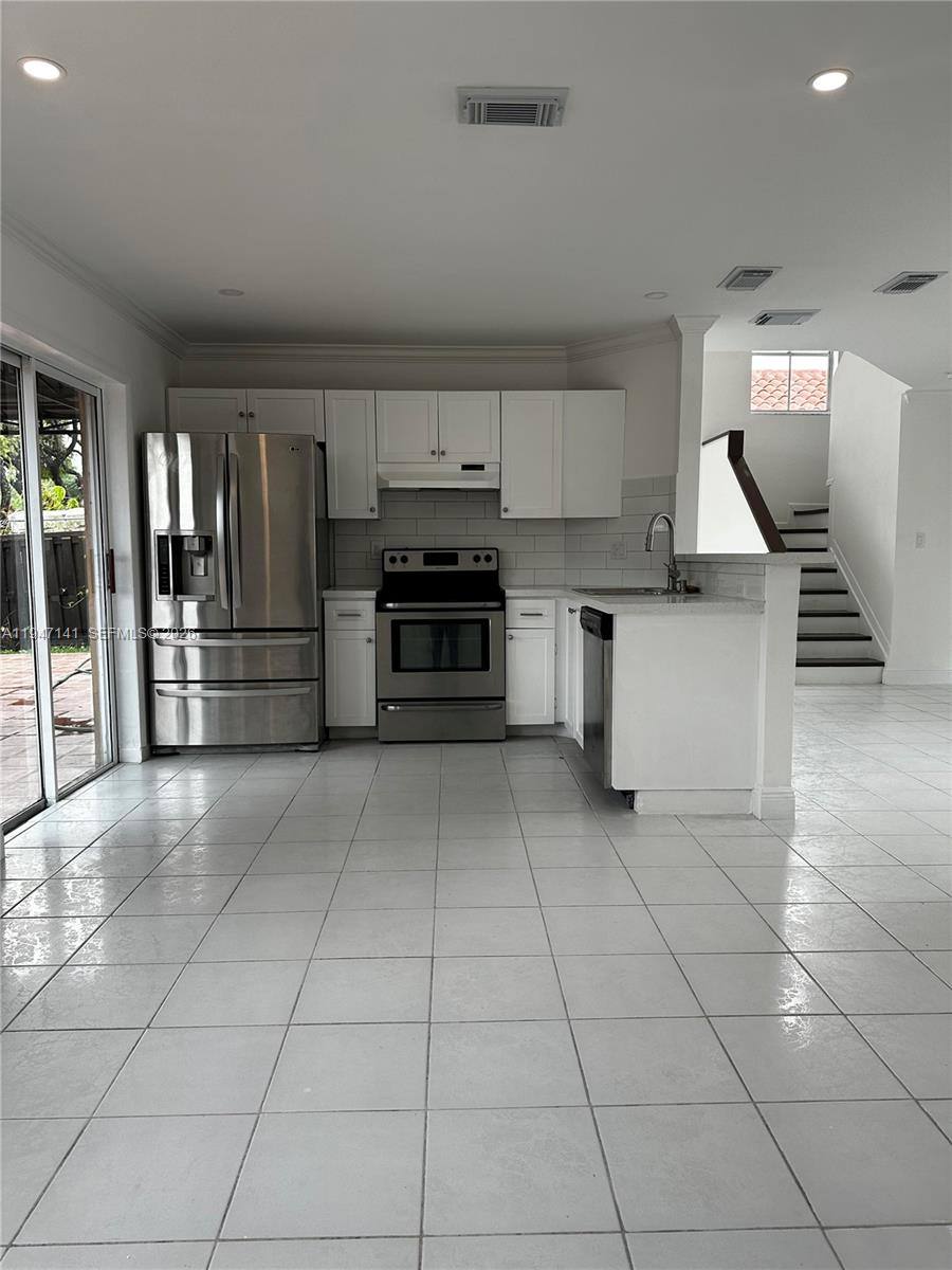 Apartment for rent at 8417 NW 1st Terrace, Miami, FL 33126