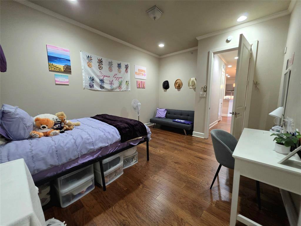 Condo for rent at 2800 Sandage Ave #206, Fort Worth, TX 76109