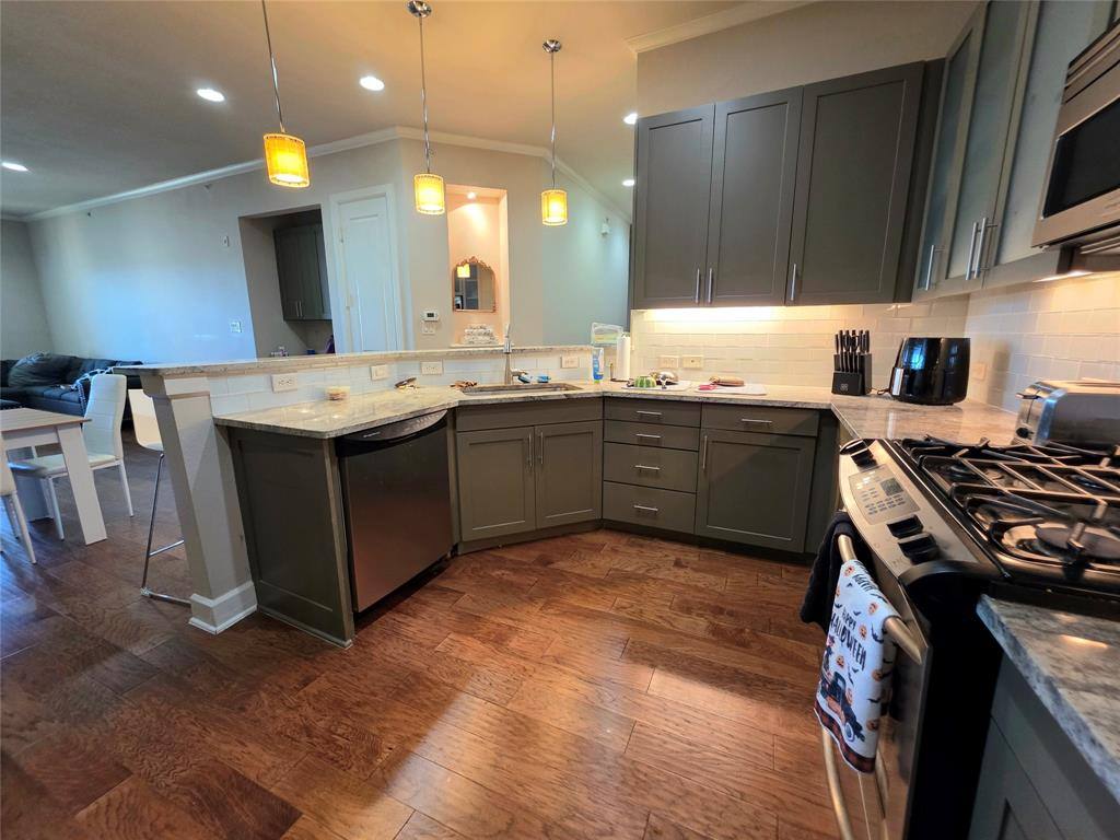 Condo for rent at 2800 Sandage Ave #206, Fort Worth, TX 76109