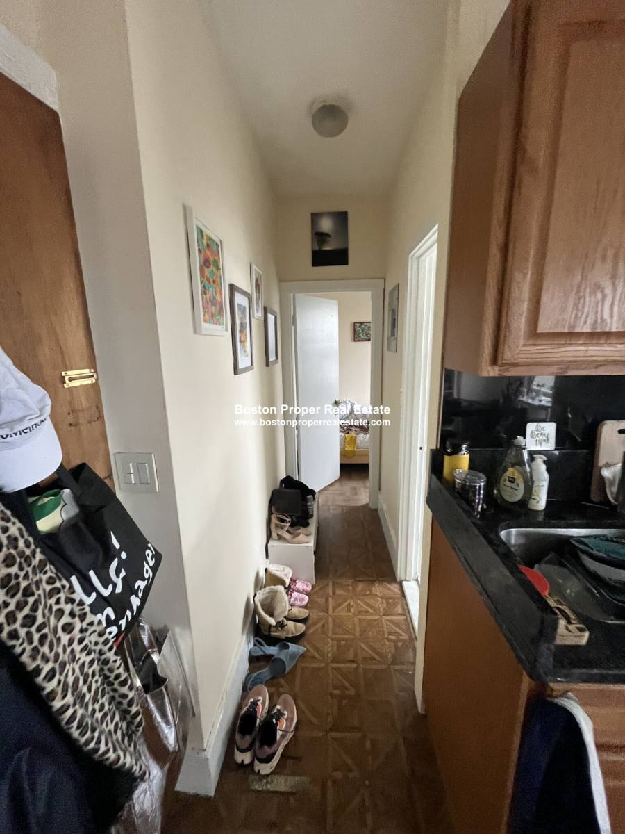 Apartment for rent at 108 Myrtle #18, Boston, MA 02114