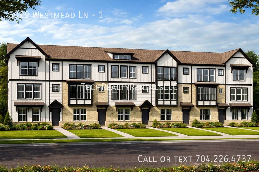 Townhouse for rent at 5029 Westmead Lane #1, Charlotte, NC 28262
