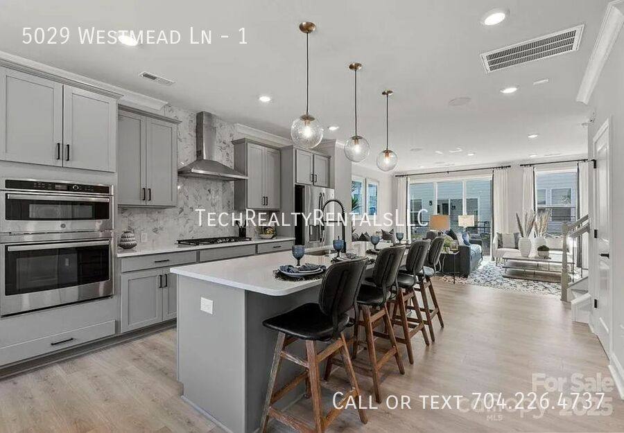 Townhouse for rent at 5029 Westmead Lane #1, Charlotte, NC 28262