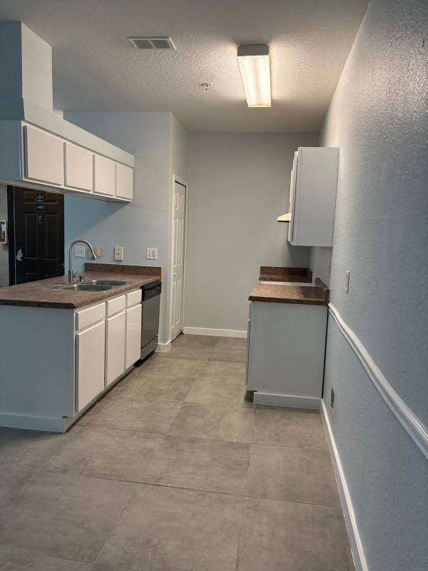 Apartment for rent at 16253 Enclave Village Dr, Tampa, FL 33647
