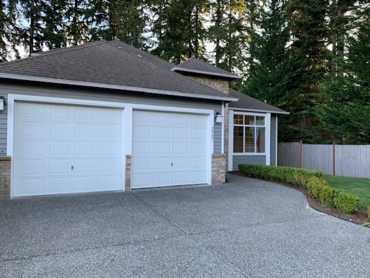 House for rent at 2907 NE 196th St, Seattle, WA 98155