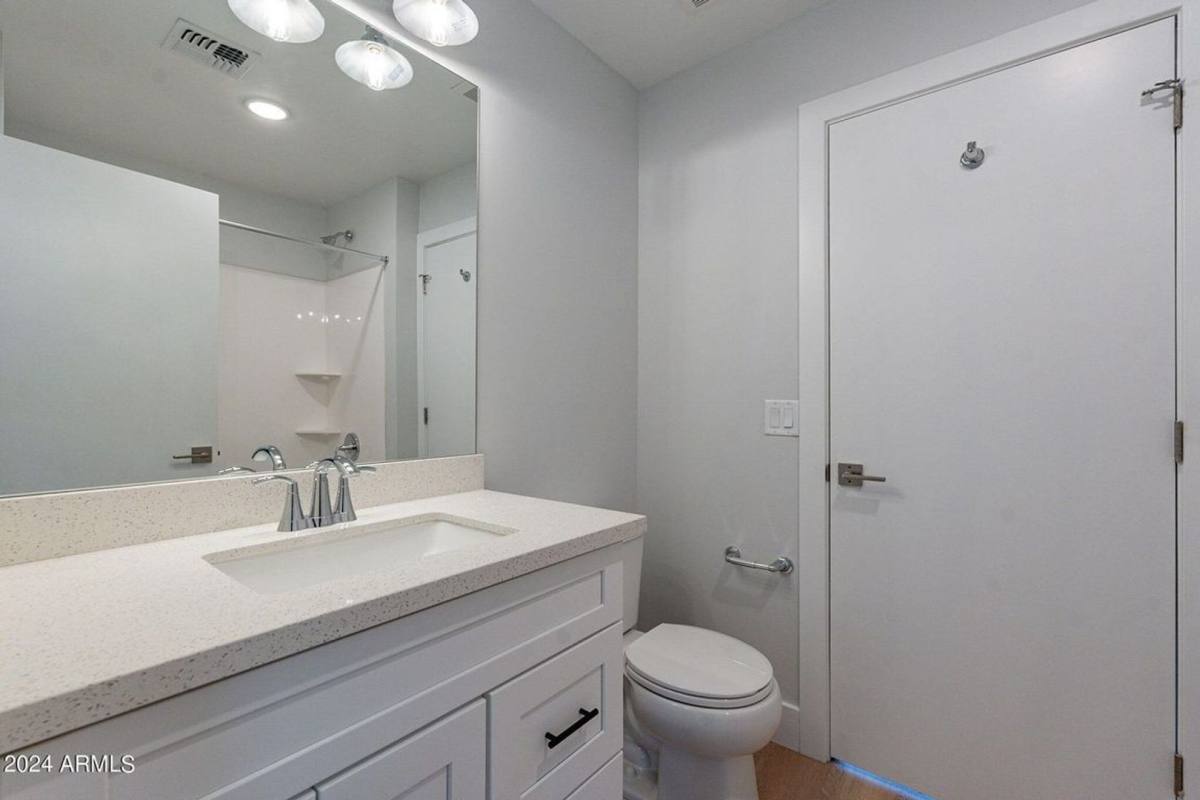 Townhouse for rent at 3301 N 18th St, Phoenix, AZ 85016