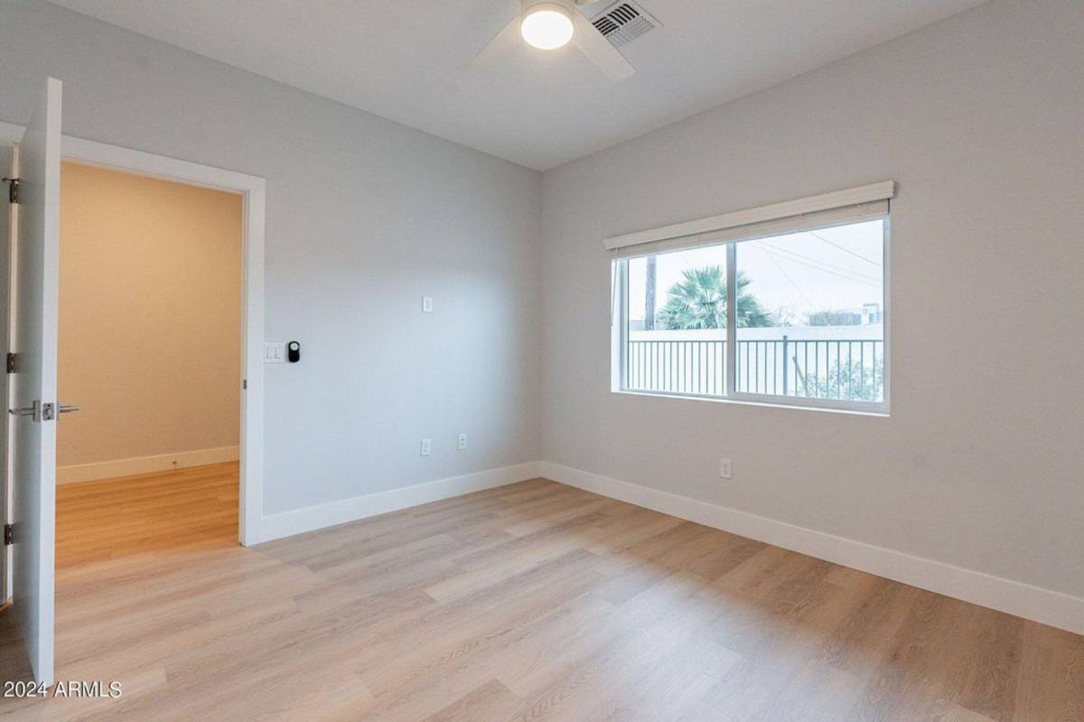 Townhouse for rent at 3301 N 18th St, Phoenix, AZ 85016
