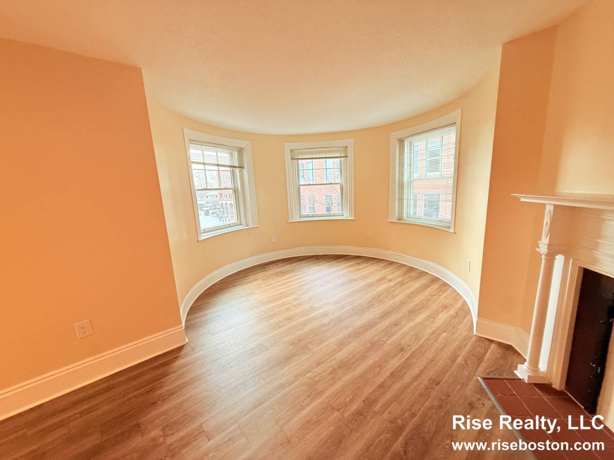 Apartment for rent at 4 University Rd #306, Cambridge, MA 02138