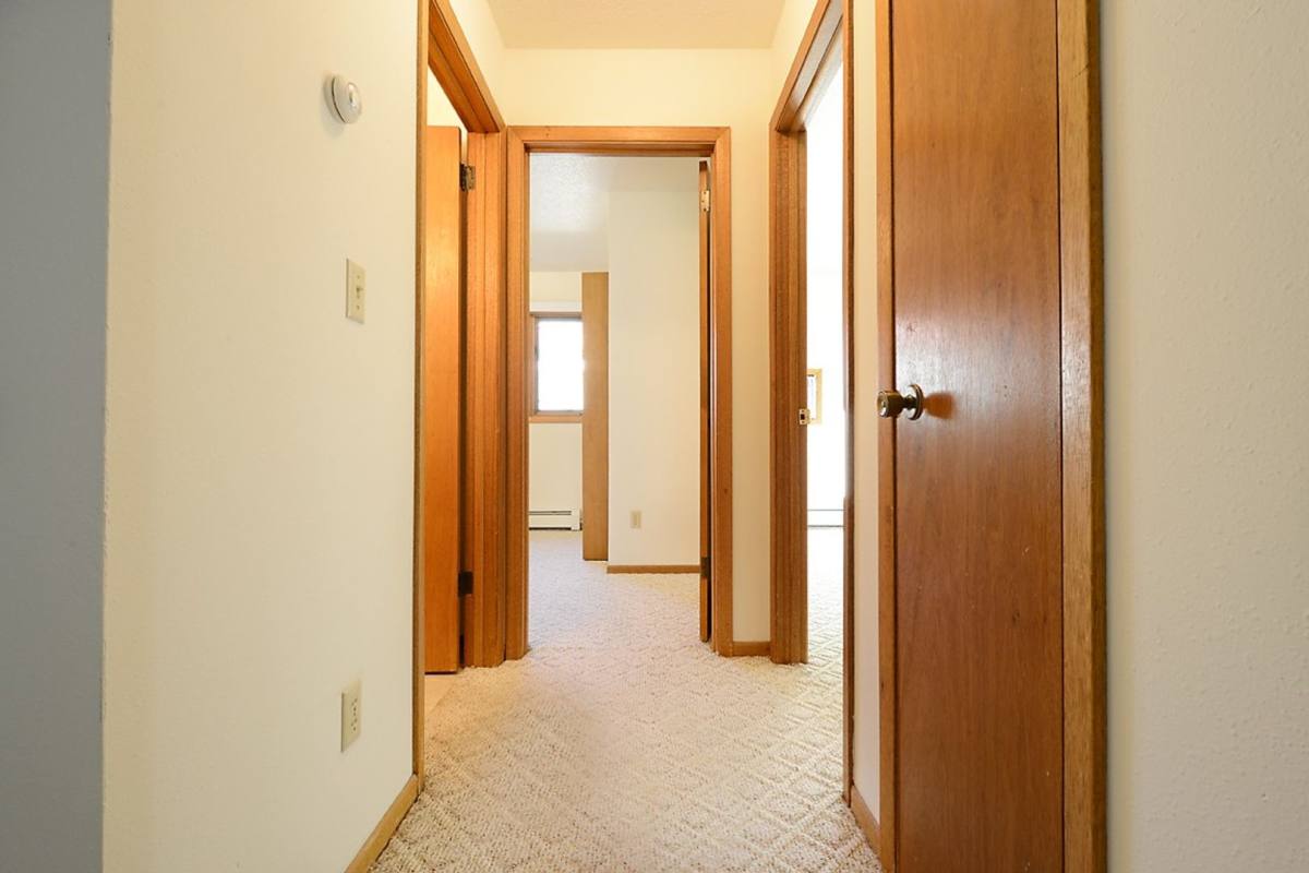 Apartment for rent at 605 19th Ave SE, Minot, ND 58701