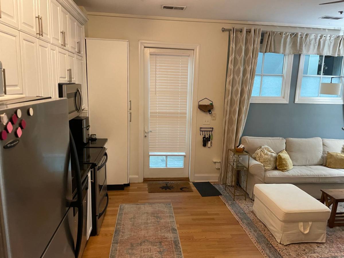 Condo for rent at 348 King St #H, Charleston, SC 29403