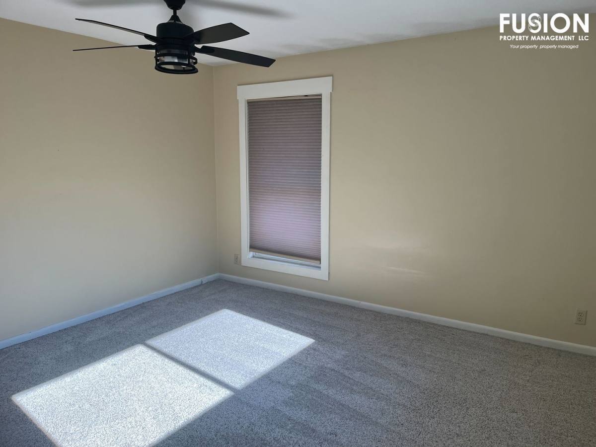House for rent at 209 Ledgewood Circle, Burlington, VT 05401