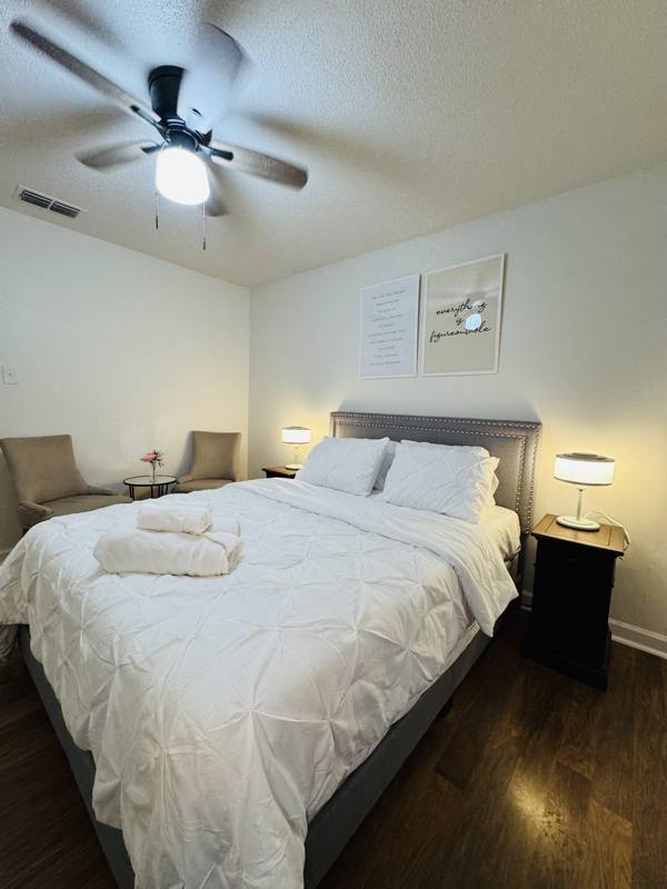 House for rent at 213 Palm Dr, Palestine, TX 75803