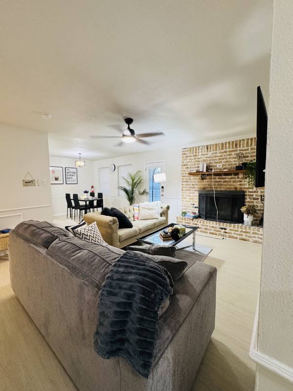 House for rent at 213 Palm Dr, Palestine, TX 75803