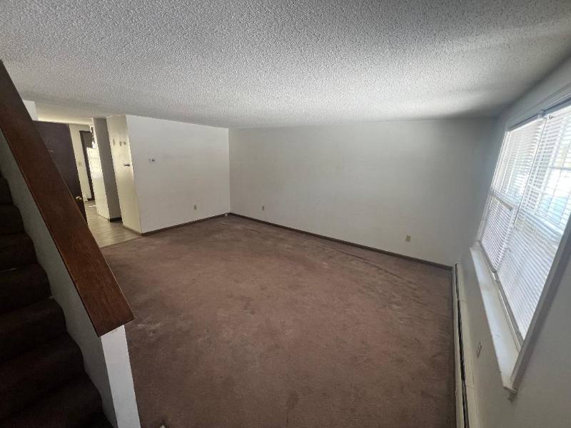 Townhouse for rent at 33 Glen Eagle Dr #33, Bristol, CT 06010