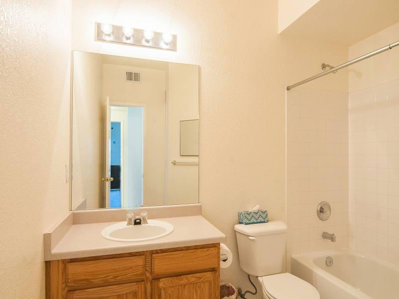Apartment for rent at 905 S Zeno Way #201, Aurora, CO 80017