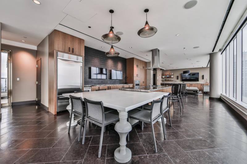 Apartment for rent at 305 E N Water St, Chicago, IL 60611