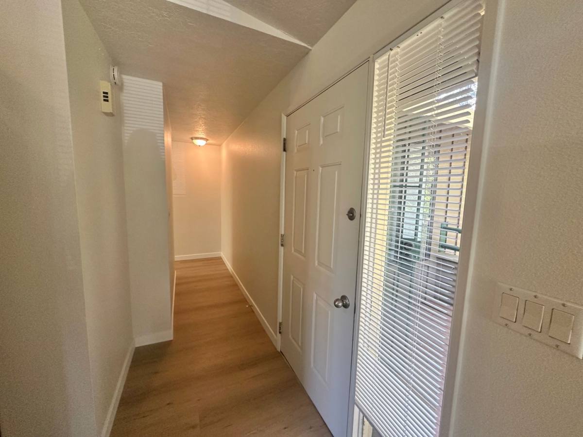 Condo for rent at 7060 SW Montauk Circle, Lake Oswego, OR 97035