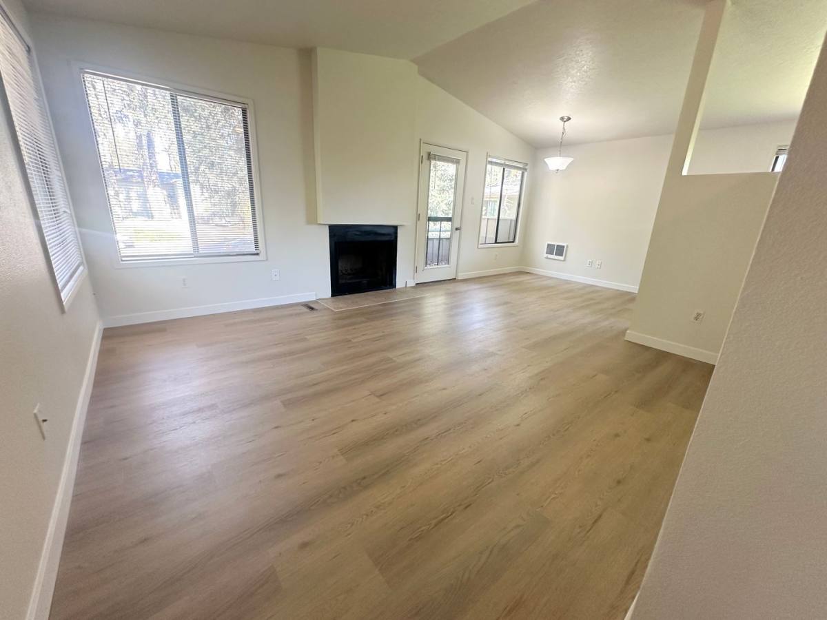 Condo for rent at 7060 SW Montauk Circle, Lake Oswego, OR 97035
