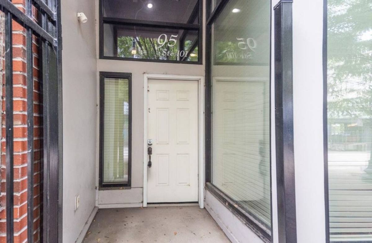 Condo for rent at 95 S Main St, Memphis, TN 38103