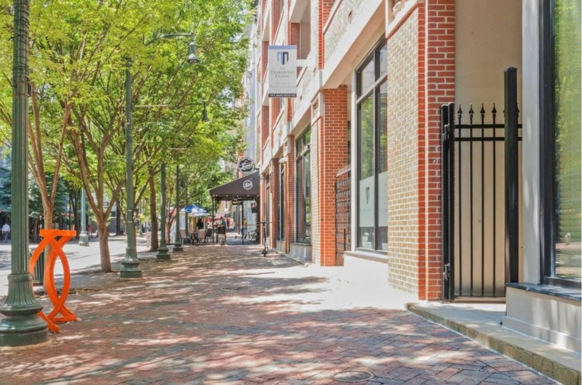 Condo for rent at 95 S Main St, Memphis, TN 38103