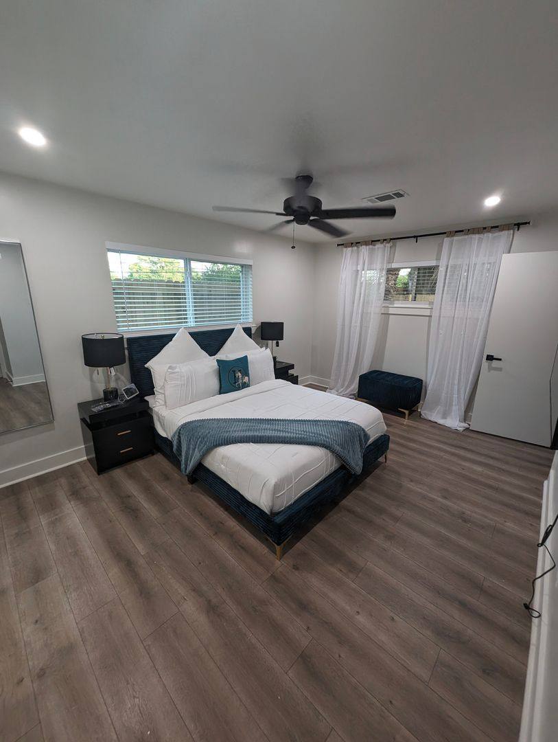 House for rent at 10415 Westray St, Houston, TX 77043