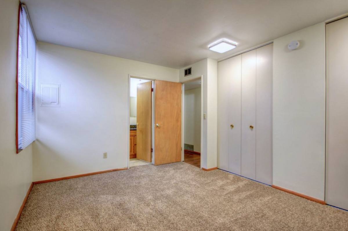 Apartment for rent at 508 S Mattis Ave, Champaign, IL 61821