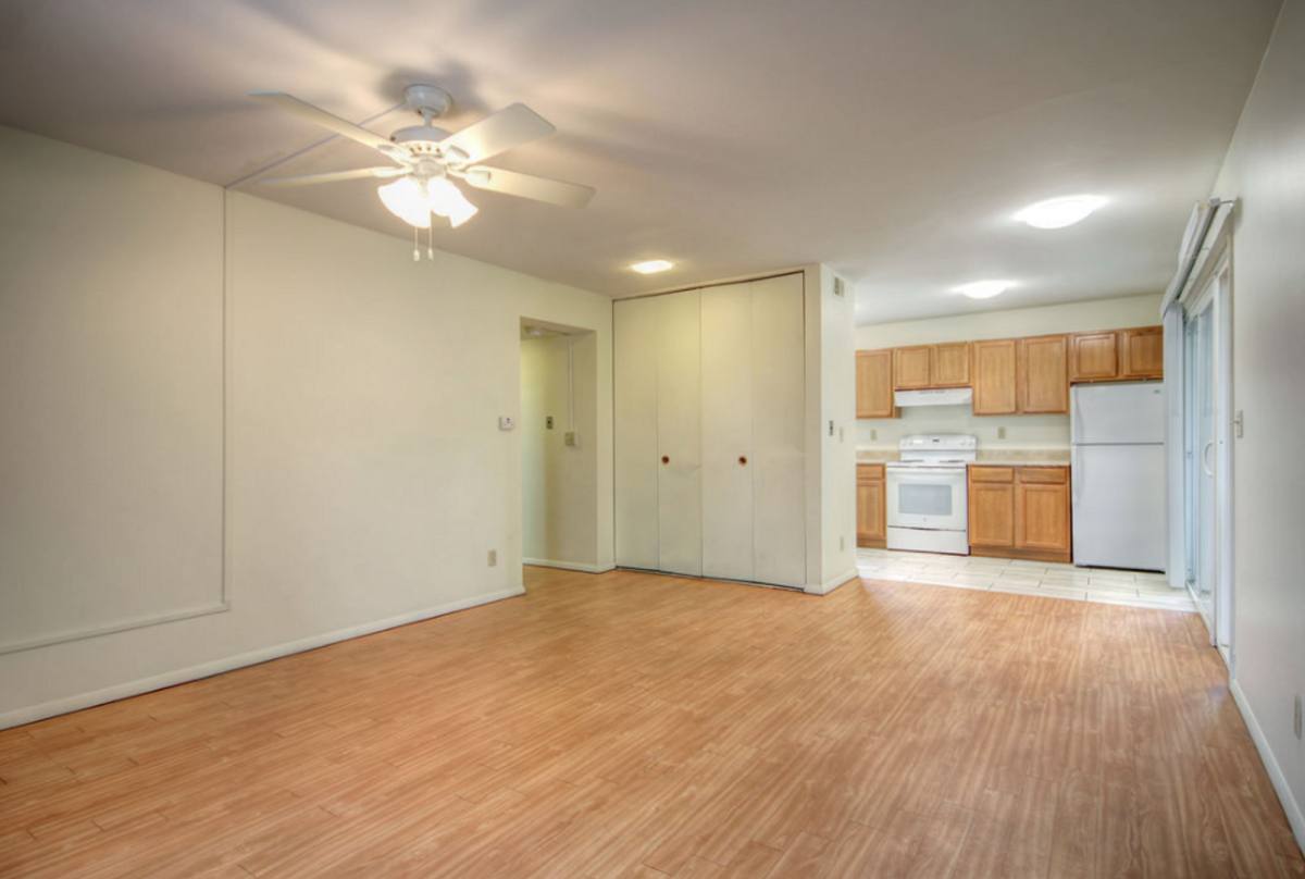 Apartment for rent at 508 S Mattis Ave, Champaign, IL 61821