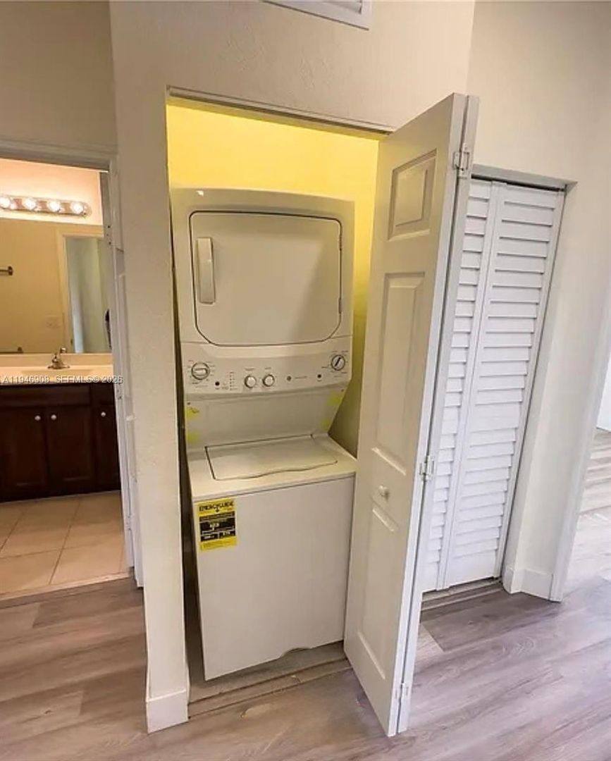 Townhouse for rent at 3349 W 105th Terrace, Hialeah, FL 33018