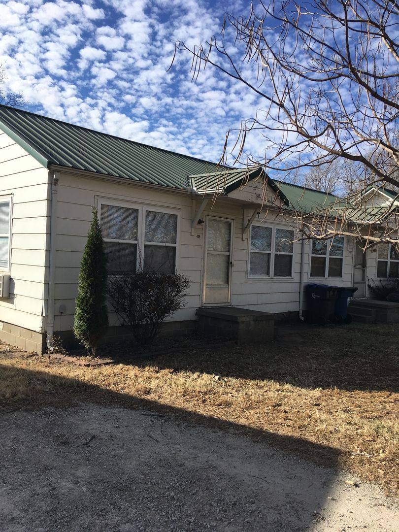 Apartment for rent at 419 SW 3rd St, Newton, KS 67114
